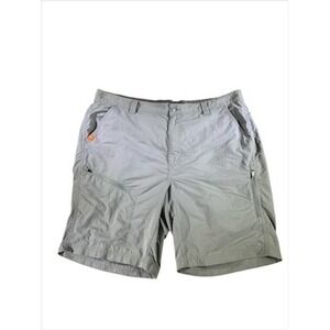 The American Outdoorsman Mens XL Gray Nylon‎ Hiking Shorts Utility Outdoor
